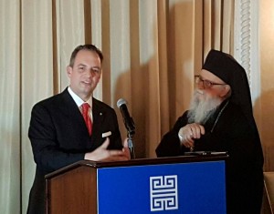 Ο Αρχιεπίσκοπος των ΗΠΑ Δημήτριος με τον προϊστάμενο του Γραφείου Προσωπικού του Λευκού Οίκου κ Reince Priebus